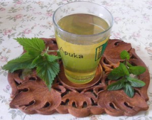 Csalán-menta tea