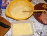 Csirkemelles töltelék - A reszelt sajt felét szórd a töltelékbe!