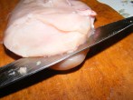 Csirkemelles töltelék - Lapjában vágd ketté a csirkemellet!