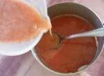 8148-zseleporra-turmixolt-eper (150 x 110) Piskótatorta eperrel - Önts a cukros zseléporra 2,5 dl eperturmixot!