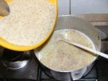 Diótorta - Borítsd a diót a forró tejbe!