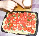 Quiche - francia pizza - Sózd meg a paradicsomszeleteket!