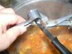 Karfiolleves - Kotord ki a fokhagymanyomó belsejéből is a foszlányokat!