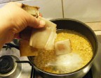 Sárgaborsó-főzelék - Dobd a lábosba a megmostt szalonnabőrt is! Sárgaborsó-főzelék - Dobd a lábosba a megmostt szalonnabőrt is!