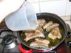 Sült oldalas - Öntsd fel az oldalast 2 dl hideg vízzel!