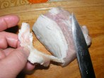 Kínai kaja - Lehet, hogy csak több darabban sikerül levágni a kövéret.