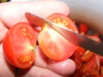 Töltött paprika hús nélkül - A közepes paradicsomot negyedeld!