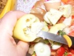 Töltött paprika hús nélkül - Vágd át az ereket, és vedd ki a magházat!