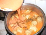 Töltött paprika hús nélkül - Öntsd a rántást a töltött paprikához!