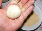 Fondüzés - Hintsd meg fűszersóval a gombának a kalapos felét!