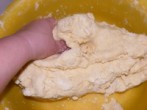 Beigli - Két kézzel gyúrd a tésztát!