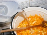 Narancslekvár - Önts a narancshoz máfél liter vizet!