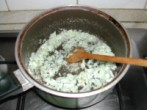 Gombapaprikás - Dinszteld meg a hagymát!