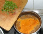 Gombapaprikás - Kapard a gombapörkölthöz a petrezselymet!