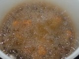 Rántott karfiol - Tedd a forró olajba a karfiolokat!