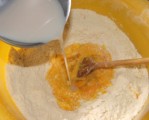 Zserbó - Add a cukros-tejes élesztőt a tésztához!