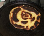 Rongyos lángos - Fordítsd meg, és süsd ki a másik oldalát is!